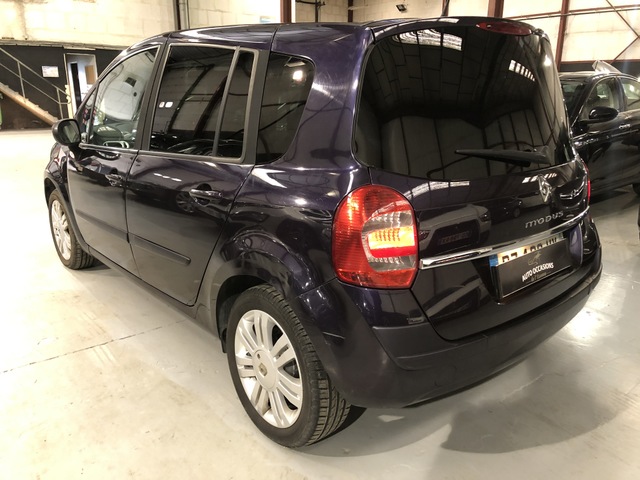 Renault Renault Grand Modus I (R77) 1.5 dCi 85ch Dynamique Quickshift