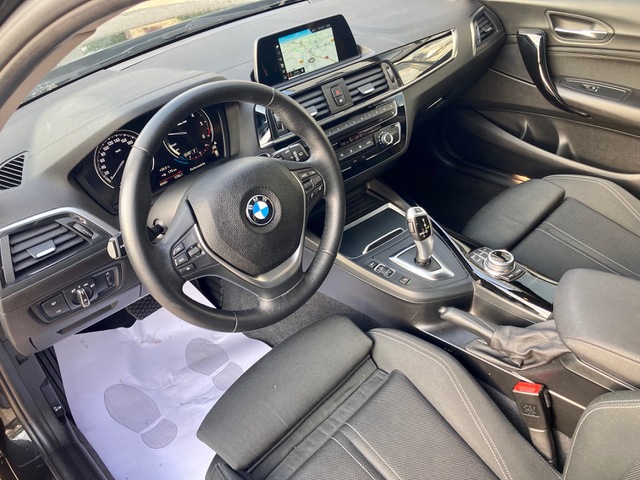 BMW BMW Série 1 II (F21/F20) 118dA 150ch Business Design 5p