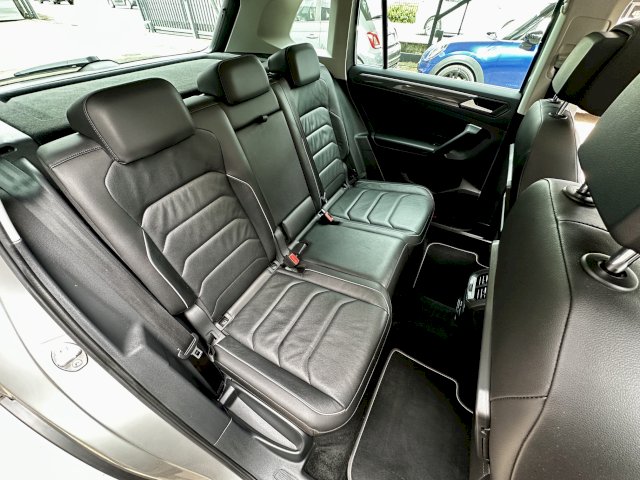 Volkswagen Volkswagen Tiguan II 2.0 TDI 150ch R-Line DSG7 