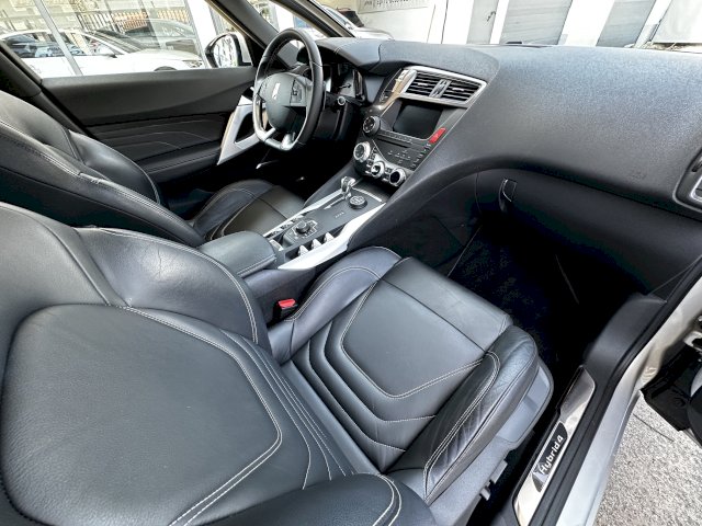 Citroën Citroën DS5  Hybrid4 Sport Chic ETG6