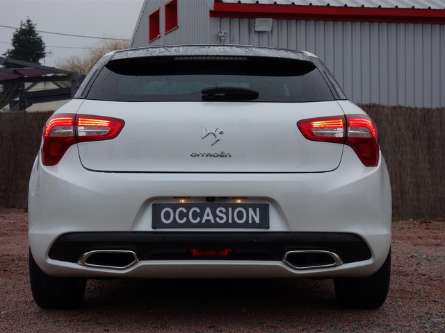 CITROEN Citroën DS5  1.6 e-HDi115 Airdream So Chic BMP6