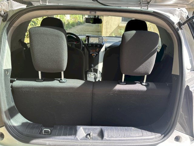 Toyota Toyota iQ  100 VVT-i iQ² MultiDrive