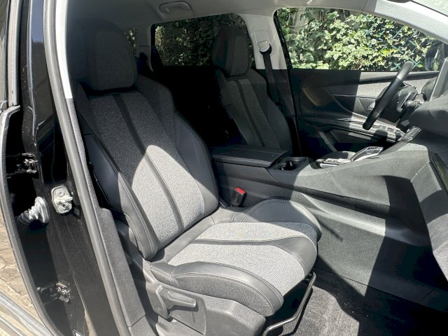 Peugeot Peugeot 5008 1.6 180 s&s Eat8 Allure Business