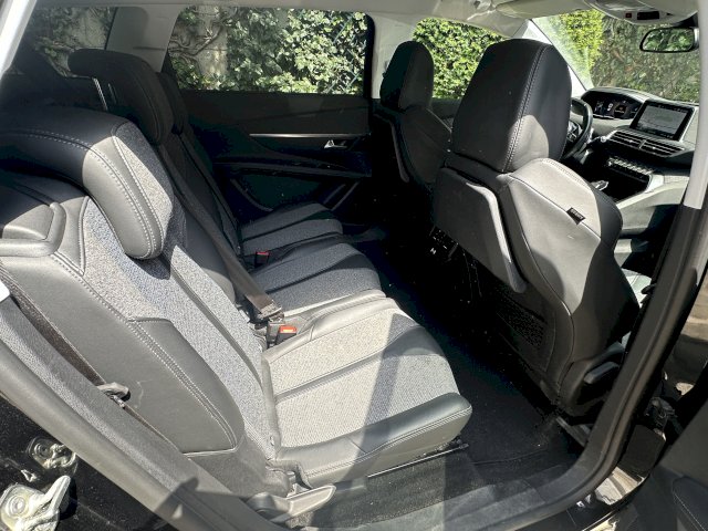 Peugeot Peugeot 5008 1.6 180 s&s Eat8 Allure Business