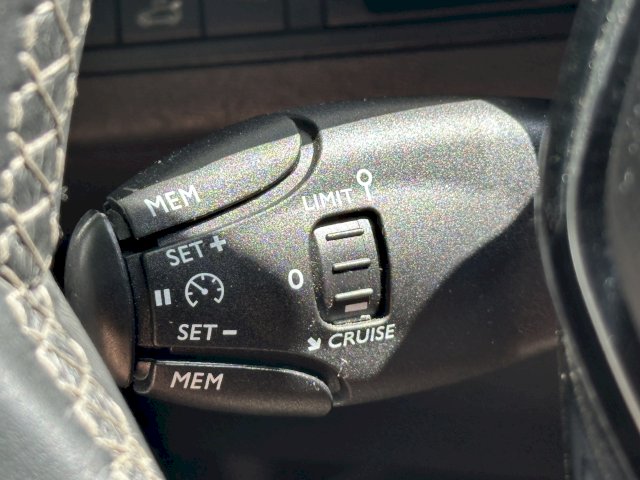 Peugeot Peugeot 5008 1.6 180 s&s Eat8 Allure Business
