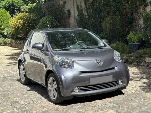 Toyota Toyota iQ 100 VVTi Multidrive IQ3