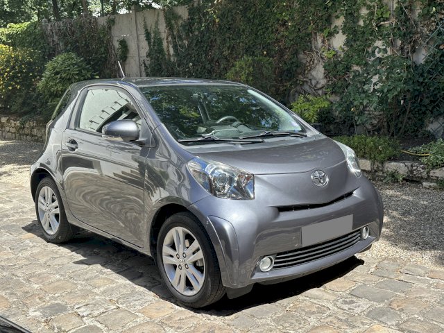Toyota Toyota iQ 100 VVTi Multidrive IQ3
