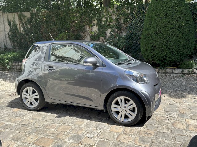 Toyota Toyota iQ 100 VVTi Multidrive IQ3