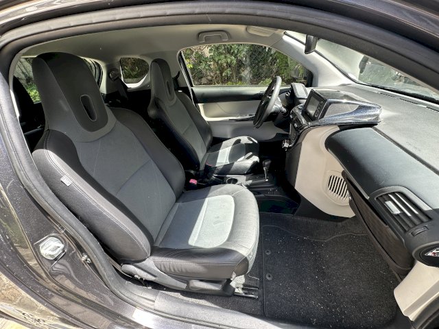 Toyota Toyota iQ 100 VVTi Multidrive IQ3