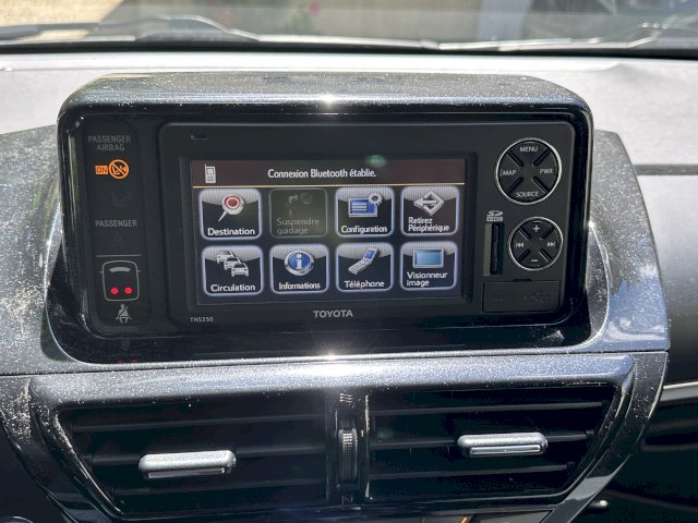 Toyota Toyota iQ 100 VVTi Multidrive IQ3