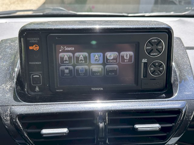 Toyota Toyota iQ 100 VVTi Multidrive IQ3