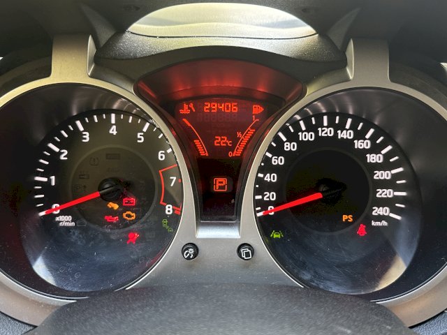 Nissan Nissan Juke I (F15) 1.6L 117ch Tekna Xtronic