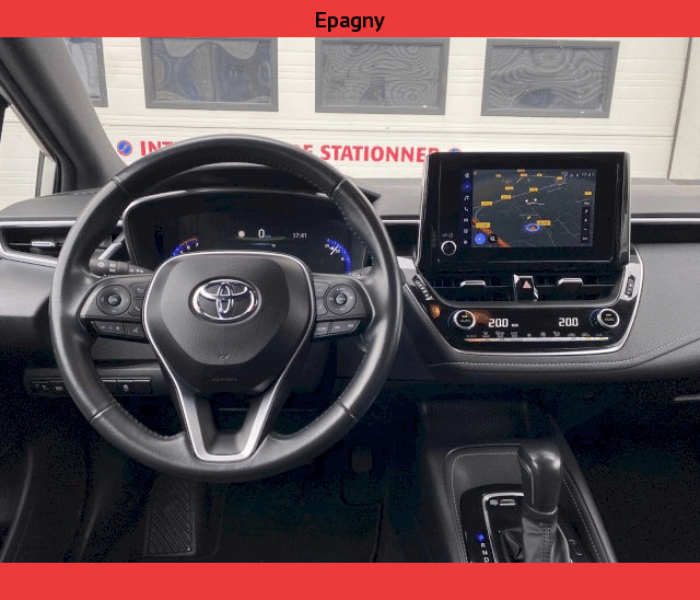 Toyota Toyota Corolla 122h Design MY22