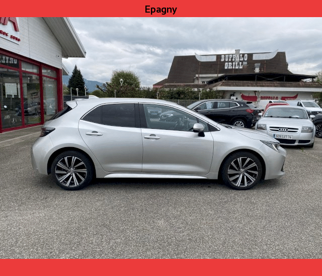 Toyota Toyota Corolla 122h Design MY22