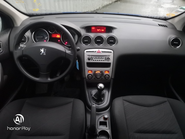 Peugeot Peugeot 308 1.6 HDI 110ch. FAP BVM6 Blue Lion Confort ¨Pack