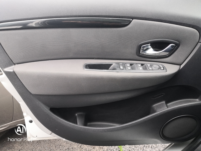 Renault Renault Grand Scenic III Phase 2 1.5 dCi FAP S&S eco2 110 cv