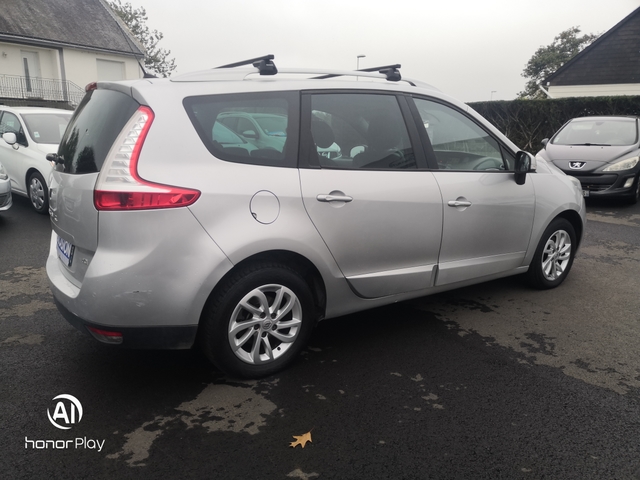 Renault Renault Grand Scenic III Phase 2 1.5 dCi FAP S&S eco2 110 cv