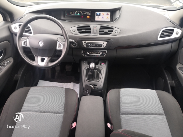 Renault Renault Grand Scenic III Phase 2 1.5 dCi FAP S&S eco2 110 cv