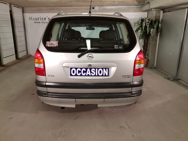 Opel Opel Zafira  2.2 16v Elegance BA