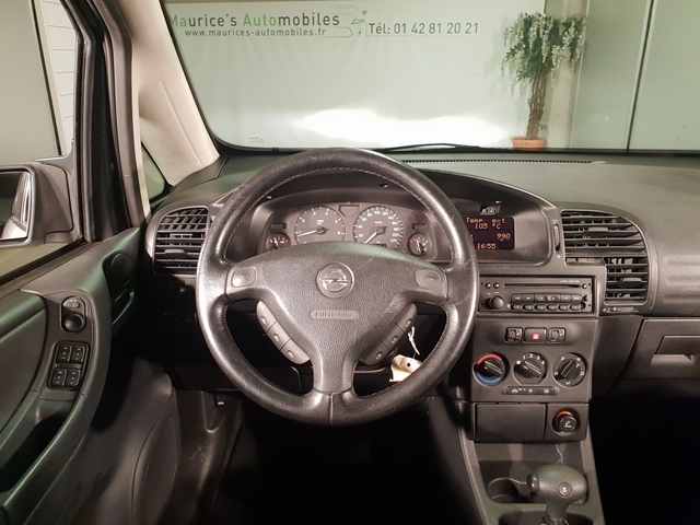 Opel Opel Zafira  2.2 16v Elegance BA