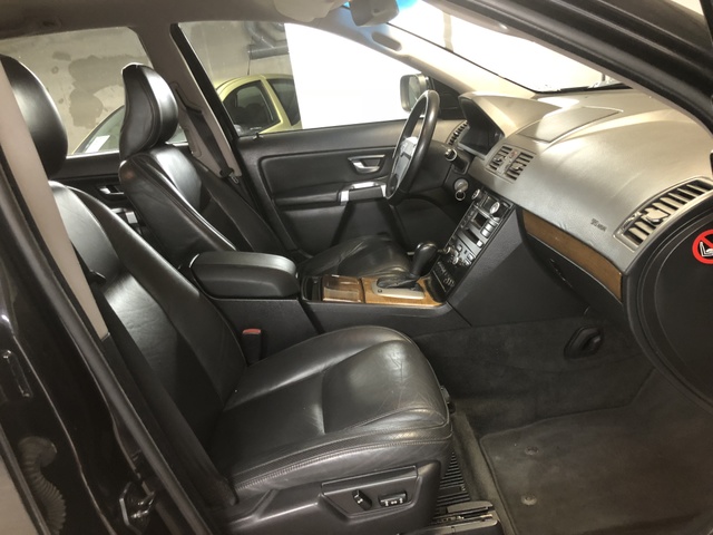 Volvo Volvo XC90  D5 185ch FAP Summum Geartronic 5 places