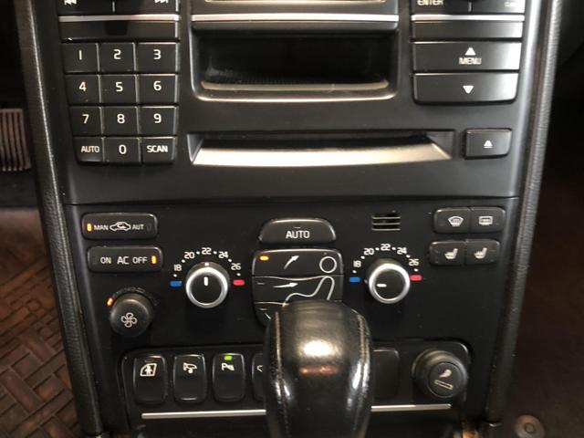 Volvo Volvo XC90  D5 185ch FAP Summum Geartronic 5 places