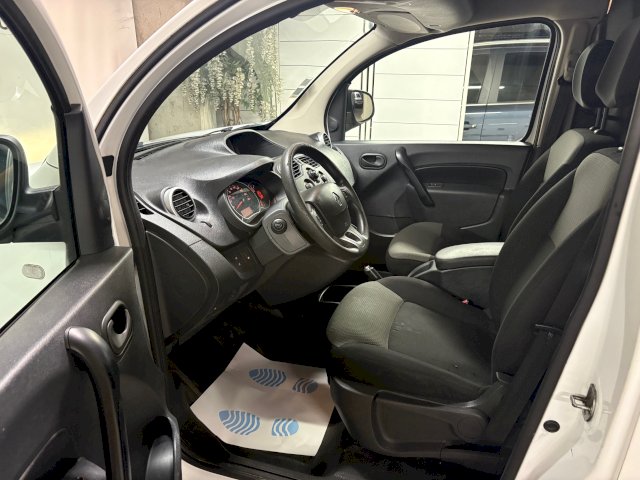 Renault Renault Kangoo II (K61) 1.2 TCe 115ch Zen EDC Euro6