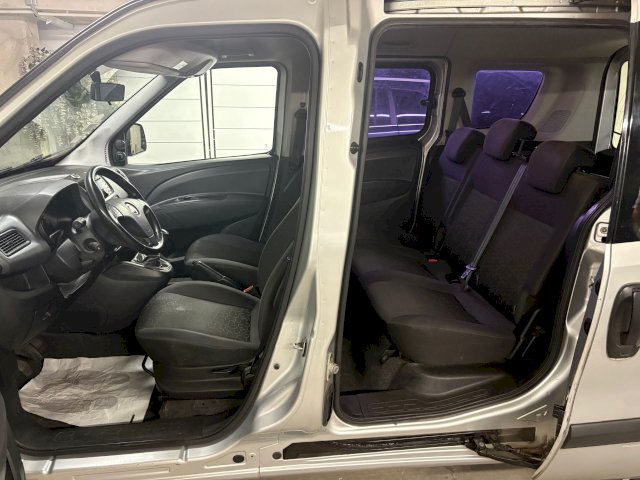 Fiat Fiat Doblo Fiat Doblo II 1.6 JTD 105 Dynamic