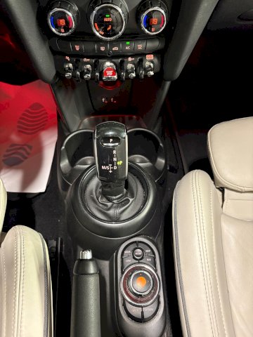 Mini Mini Mini 5p III (F55) Cooper 136ch Exquisite II BVA