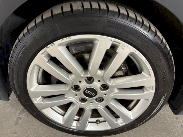 Mini Mini Mini 5p III (F55) Cooper 136ch Exquisite II BVA
