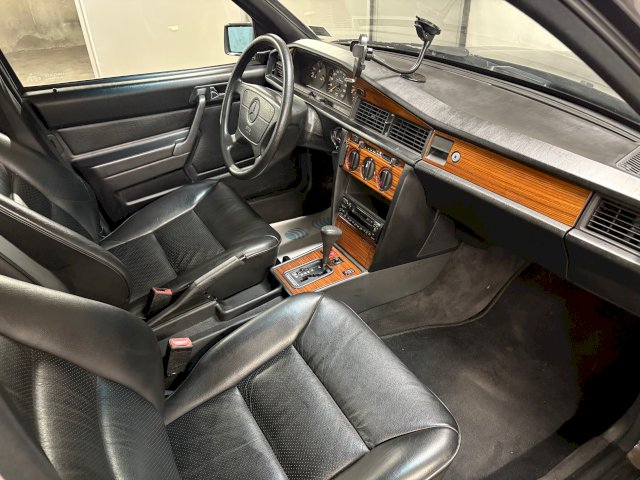 Mercedes-Benz Mercedes-Benz Classe E 2.0 190E 