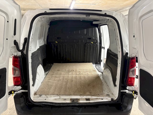 Peugeot Peugeot Partner PEUGEOT PARTNER FOURGON 1.5 BLUEHDI 75 PREMIUM