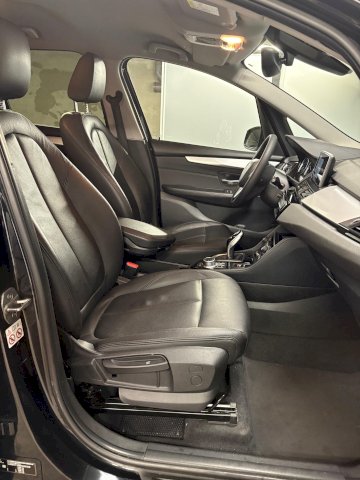 BMW BMW Serie 2 Activetourer 218i 140ch Luxury 125g