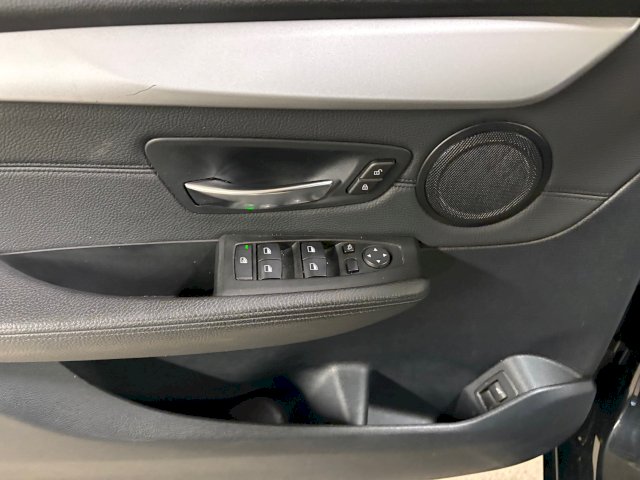 BMW BMW Serie 2 Activetourer 218i 140ch Luxury 125g