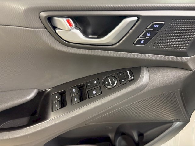 Hyundai Hyundai Ioniq Plug-in 141ch Executive
