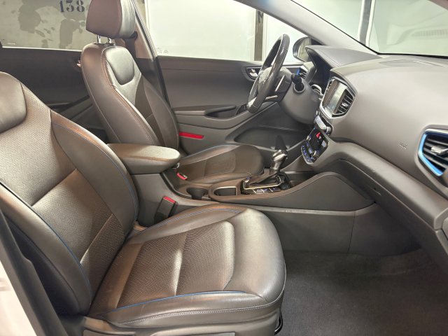 Hyundai Hyundai Ioniq Plug-in 141ch Executive