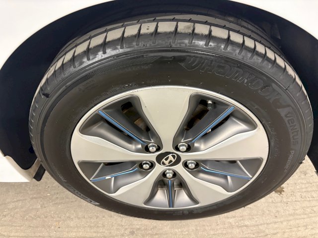 Hyundai Hyundai Ioniq Plug-in 141ch Executive