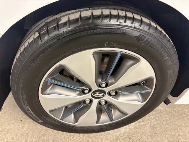 Hyundai Hyundai Ioniq Plug-in 141ch Executive