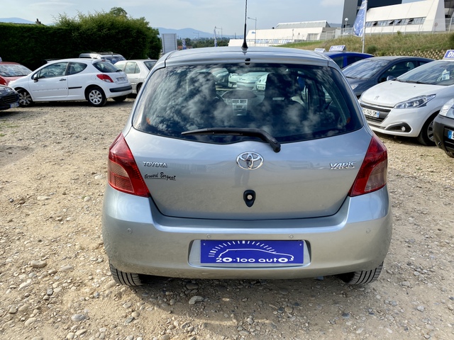 Toyota Toyota Yaris II 87 VVT-i Luna Pack 5p