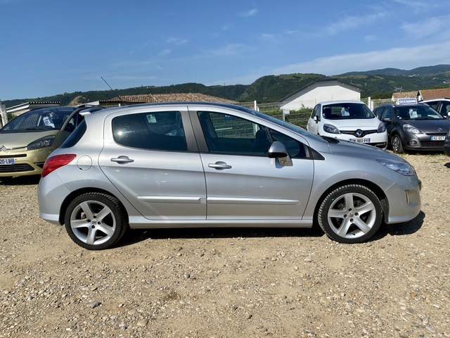Peugeot Peugeot 308 1.6 THP 175CV FELINE KIT CHAINE/EMBRAYAGE/TURBO NEUFS *GARANTIE 12 MOIS*