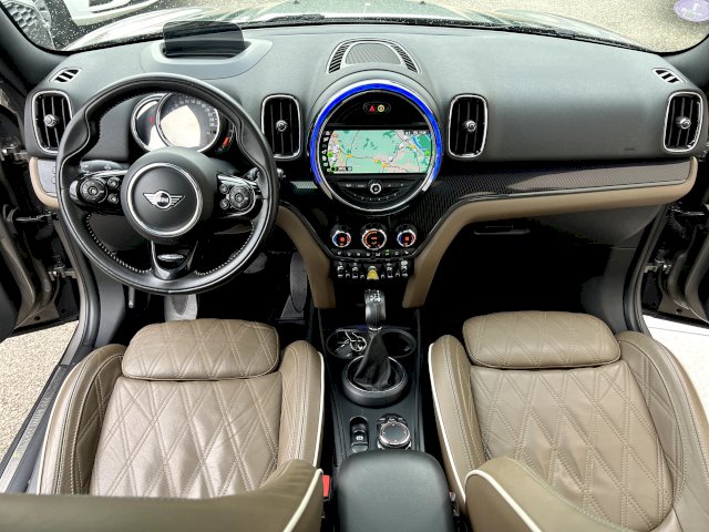 Mini Mini Countryman HYBRIDE RECHAREABLE ALL4 224