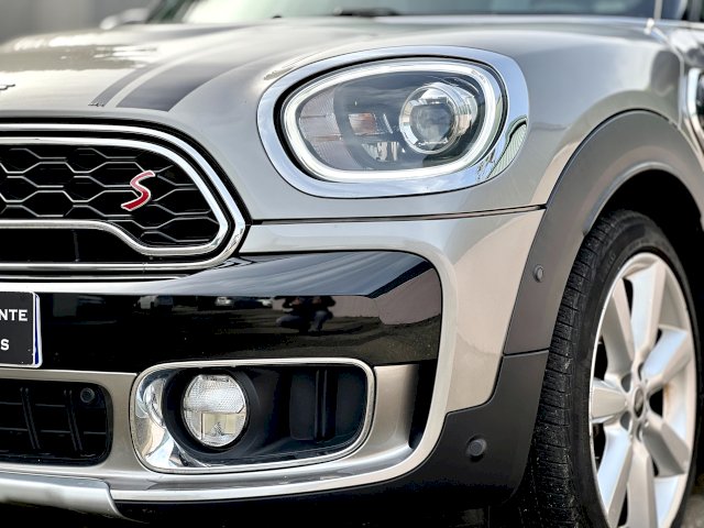 Mini Mini Countryman HYBRIDE RECHAREABLE ALL4 224