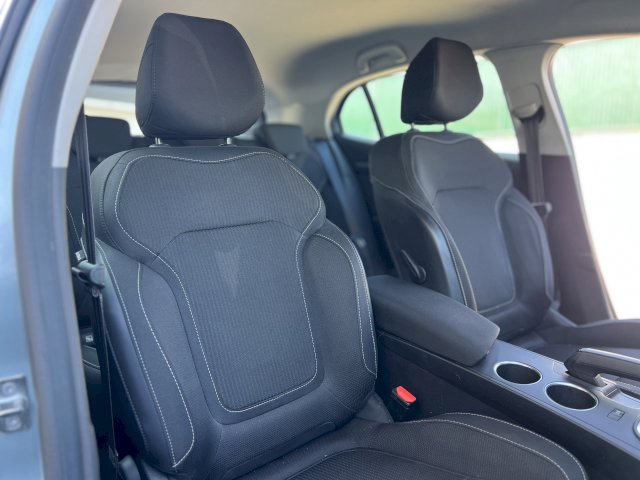 Renault Renault Megane IV (BFB) 1.5 Blue dCi 115ch Business Intens EDC