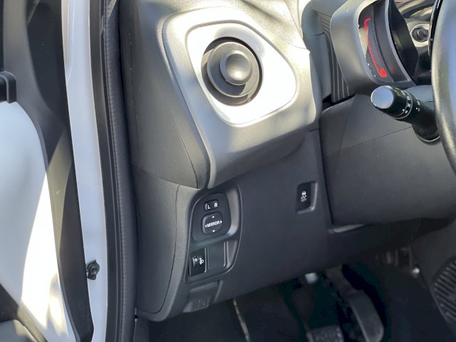 Toyota Toyota Aygo 1.0 VVT-i 72ch x-pop 5p
