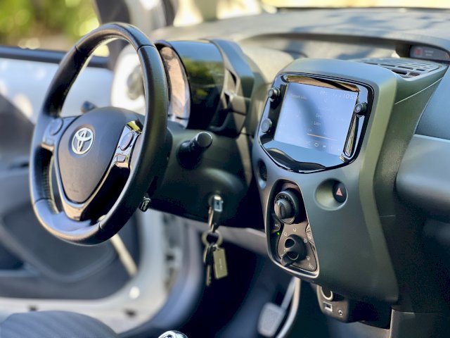 Toyota Toyota Aygo 1.0 VVT-i 72ch x-pop 5p
