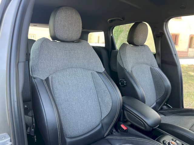 Mini Mini Countryman II (F60) Cooper 136ch ALL4 BVA