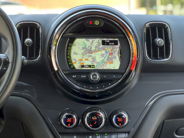 Mini Mini Countryman II (F60) Cooper 136ch ALL4 BVA