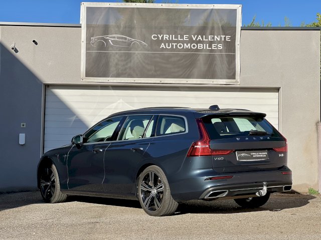 Volvo Volvo V60 II T8 Twin Engine 303 + 87ch Inscription Geartronic 16cv