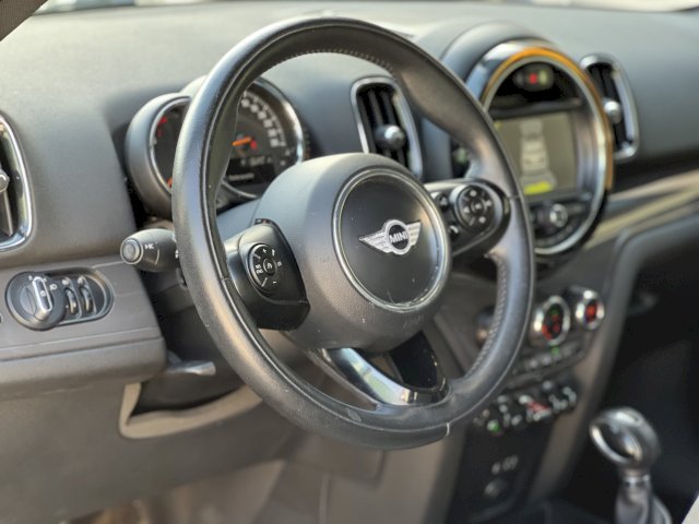 Mini Mini Countryman II (F60) Cooper 136ch ALL4 BVA
