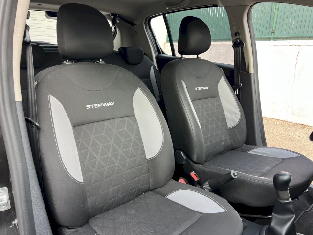Dacia Dacia Sandero II (B52) 0.9 TCe 90ch Stepway Prestige